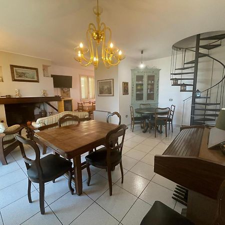 רוזטו דליי אברוצי Villa In Collina Vista Mare מראה חיצוני תמונה